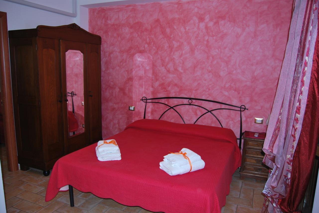 לינה וארוחת בוקר Borgo Montenero Le Terre Di Bac מראה חיצוני תמונה