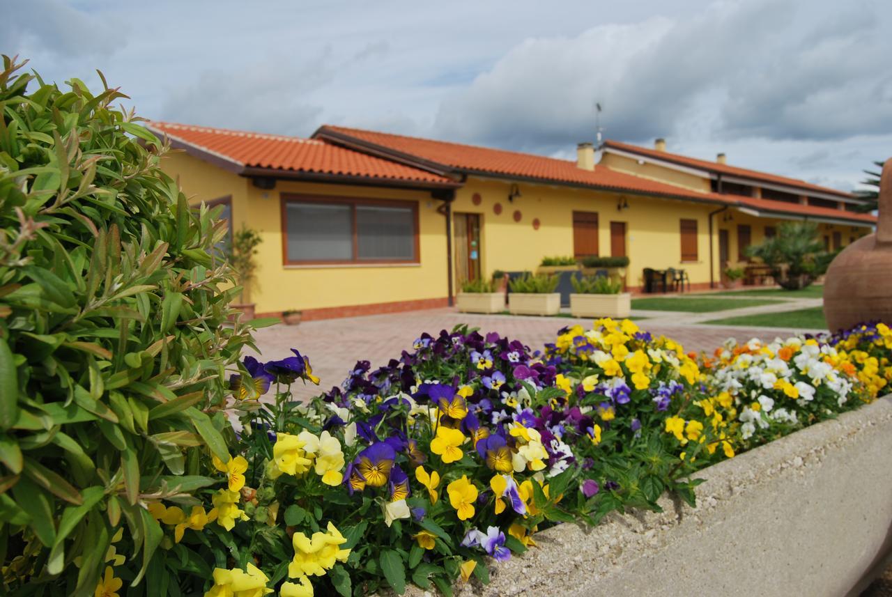 לינה וארוחת בוקר Borgo Montenero Le Terre Di Bac מראה חיצוני תמונה