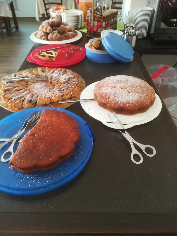 לינה וארוחת בוקר Borgo Montenero Le Terre Di Bac מראה חיצוני תמונה